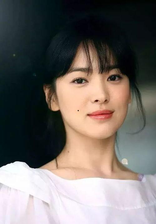 宋慧乔的吃瓜视频下载,明星日常生活的真实写照