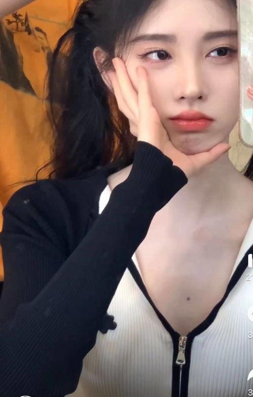 吃瓜少女鞠婧祎视频大全,笑料百出，欢乐无限