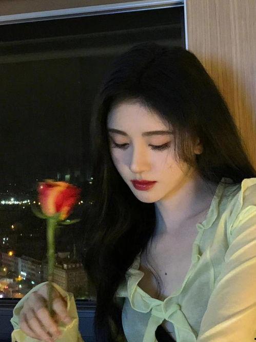 吃瓜少女鞠婧祎视频大全,笑料百出，欢乐无限