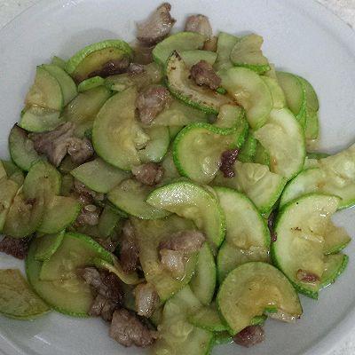 吃蒸小瓜有什么作用吗视频,蒸小瓜的营养益处与食用建议